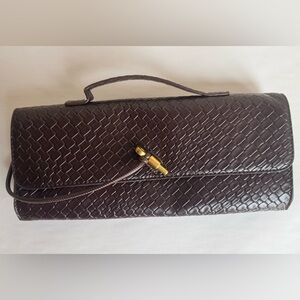 Vintage-style Woven Brown Clutch